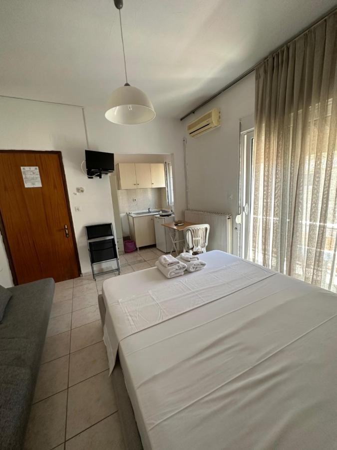 Rooms To Let Stefos Nea Chili ภายนอก รูปภาพ